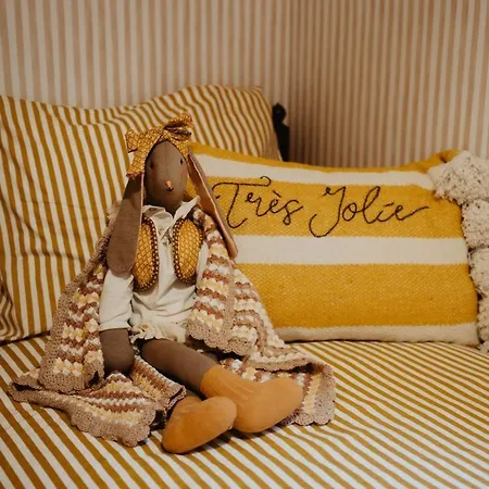 Het Goudhaantje * إمست