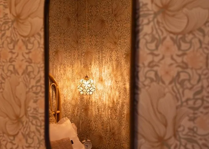 木屋 Het Goudhaantje 埃姆斯特