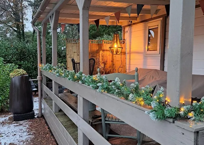 木屋 Het Goudhaantje 埃姆斯特